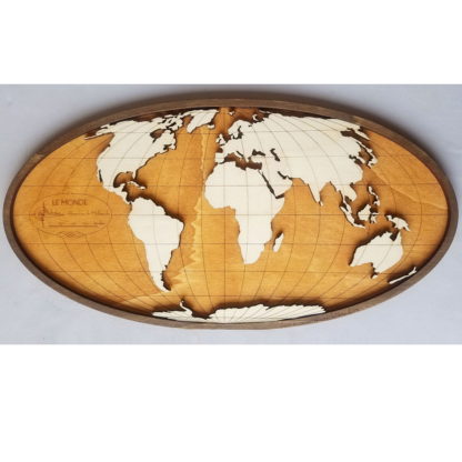carte du monde en bois