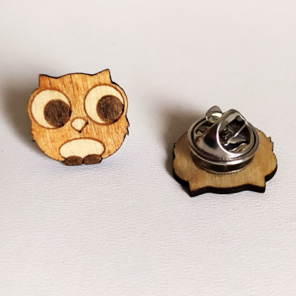 pins bébé chouette en bois