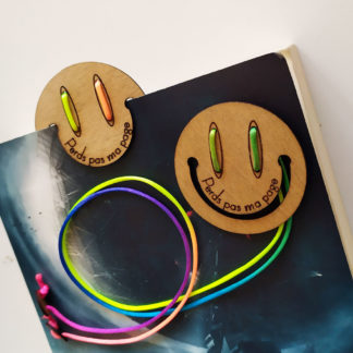 marque-page en bois smiley