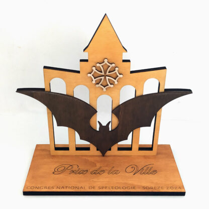 Trophée en bois personnalisé