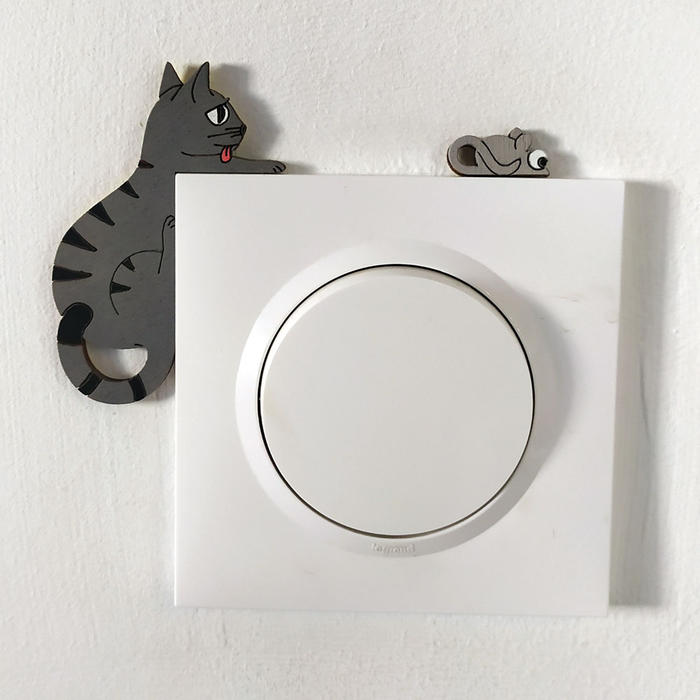 decoration_bois_chat_tigre_gris_l décoration chat tigré gris