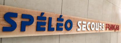 Enseigne spéléo secours français