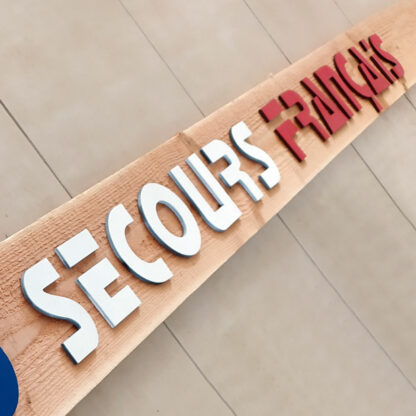 Enseignes en bois