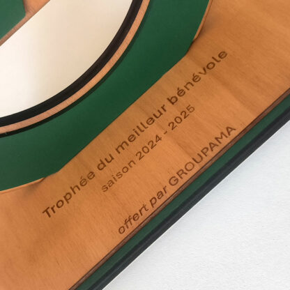 trophées avec gravure sur bois