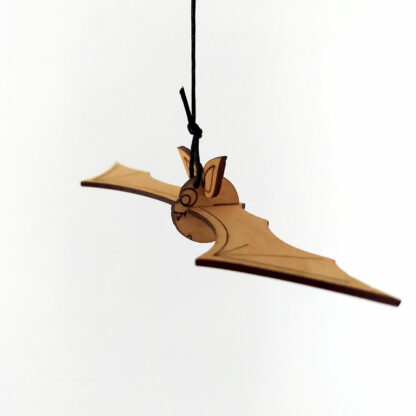 Chauve-souris en bois décoration voiture