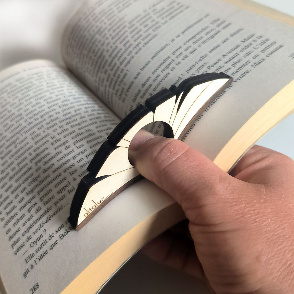 bague_de_lecture_livre_l Bague de lecture en bois en forme de livre