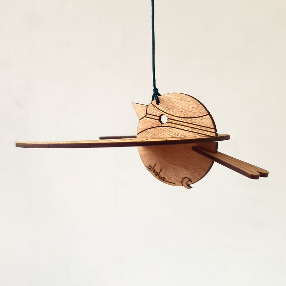 oiseau_bois_decoration_l oiseau en bois pour décoration voiture