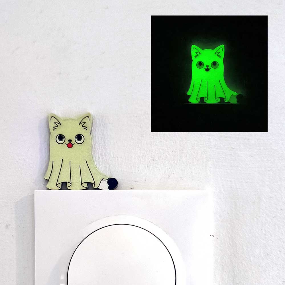 decoration_interrupteur_chat_fantome_phospho_l Décoration interrupteur fantôme phosphorescent